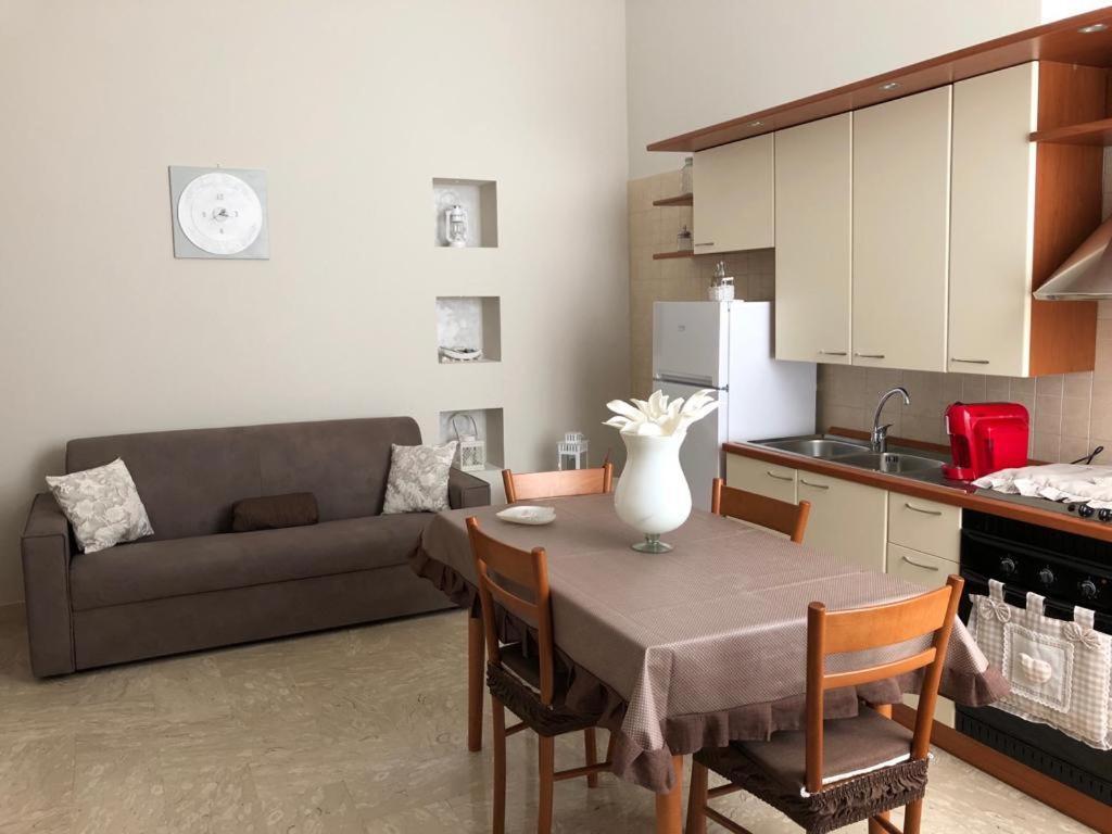 Casa Anita Villa โมโนโปลี ภายนอก รูปภาพ
